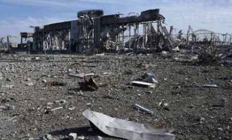 Итальянские общественники прилетели в Донбасс посмотреть на масштаб разрушений от обстрелов украинских силовиков