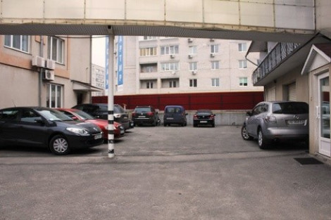В Днепропетровске стремительно подорожала парковка