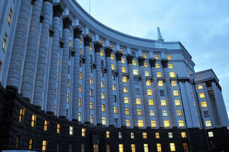 Украина приостановила до 1 мая решение об ответных санкциях к белорусским товарам