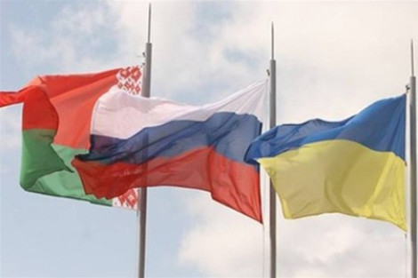 Вектор меняется: украинцам все меньше нравится ЕС и НАТО