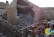 Обстрелами ВСУ в Саханке уничтожено два жилых дома