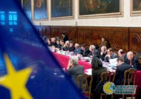 Венецианская комиссия раскритиковала украинский закон о переходном периоде
