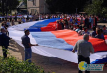 Донецк и Луганск обратились к РФ с просьбой о референдуме