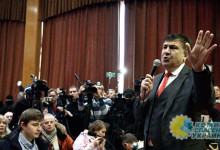 Олейник: Саакашвили чувствует, что наступает конец эпохи Петра Мальдивского