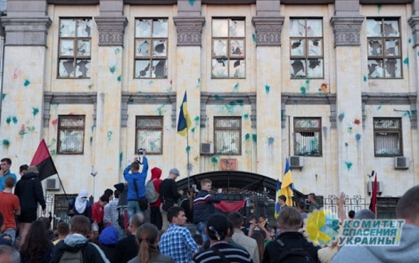 В Москве задержали экс-министра транспорта Украины за нападение на посольство