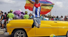 Куба легализовала однополые браки