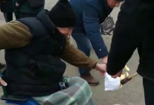 Жители Житомирской области демонстративно сожгли платежки за газ