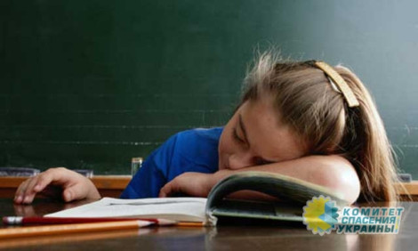 Украинские школы через два года перейдут на 12-летку Украинские школы через два года перейдут на 12-летку