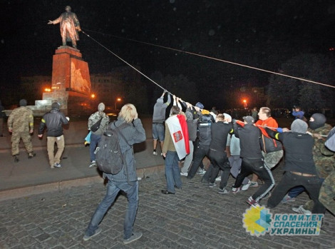 Владимир Олейник: В Украине памятников Ленину не осталось