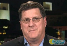 Скотт Риттер: Украина по определению не может одолеть Россию