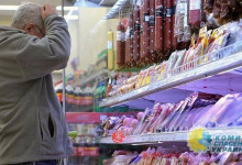 Азаров посоветовал Гройсману меньше говорить и больше делать