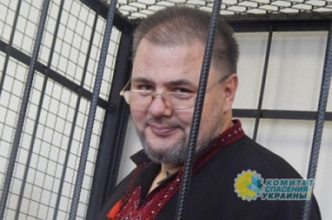 Руслана Коцабу вновь подвесили над тюрьмой. За нервы