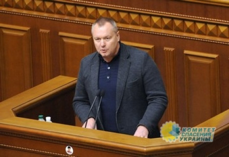 Николай Левченко: Порошенко лишил нардепа Артеменко гражданства, не имея на это права по Конституции