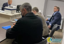 Медведчуку вручили бумаги