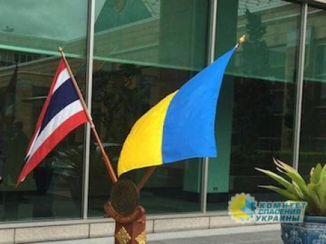 Очередной конфуз президента: Порошенко преждевременно порадовал украинцев безвизом с Таиландом