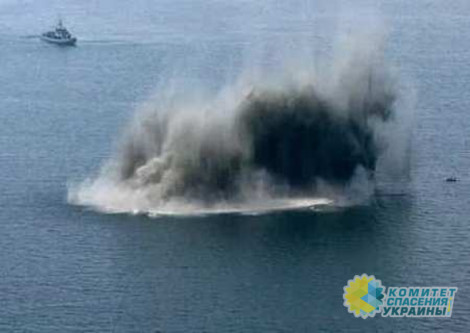 В море у Севастополя прогремел взрыв