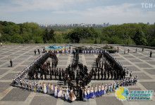 Азаров: Украинская история не учит нас избегать трагедии
