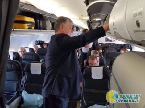 Cуд принял иск о запрете Порошенко и Кононенко покидать страну Cуд принял иск о запрете Порошенко и Кононенко покидать страну