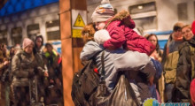 Польша изменила условия выплаты пособий украинским беженцам
