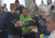 Будни постмайданной Украины – в Никополе на сессии горсовета произошла стрельба