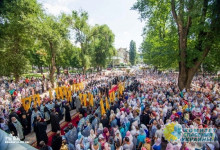 Крестный ход в Одессе собрал тысячи верующих