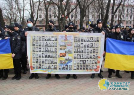 Картинку «Марша Единства» в Одессе сделали курсанты