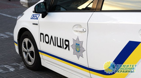 В Одессе пьяный водитель BMW избил и искусал полицейских