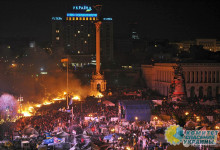 Азаров назвал заявление о подвигах Порошенко на Евромайдане "брехней"