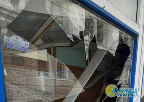 Украинские фашисты дважды обстреляли центр Донецка и другие районы города