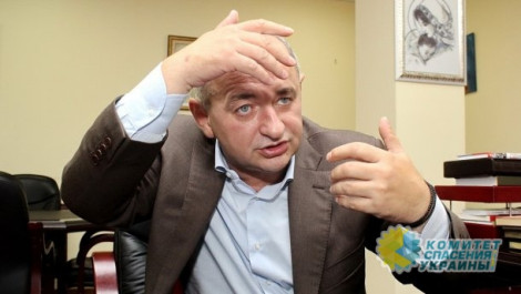 Азаров объяснил, почему военный прокурор Украины ждет Пиночета