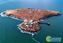 Российские войска покинули остров Змеиный