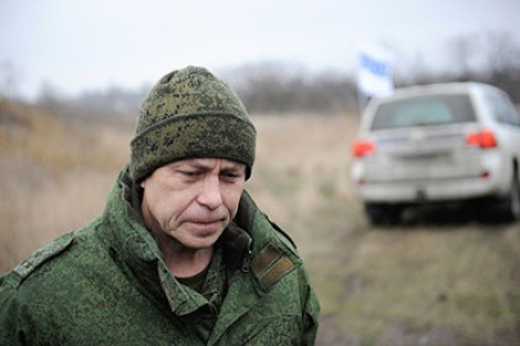 Басурин: Киев выдвигает боевую технику в буферную зону в Донбассе