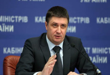 Оппозиционный блок требует отставки министра Кириленко