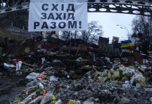 Эксперты утверждают, что на фоне тотального обнищания украинцы готовятся к Майдану-3