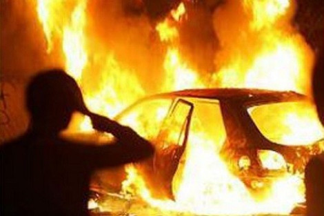На Харьковщине сожгли три автомобиля