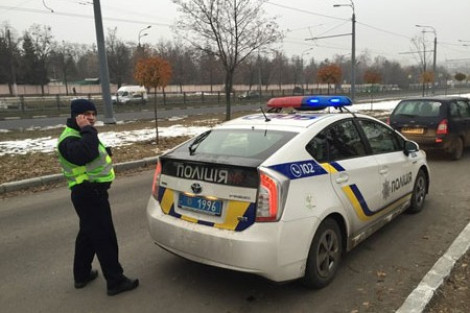 В Харькове машина патрульной полиции сбила женщину