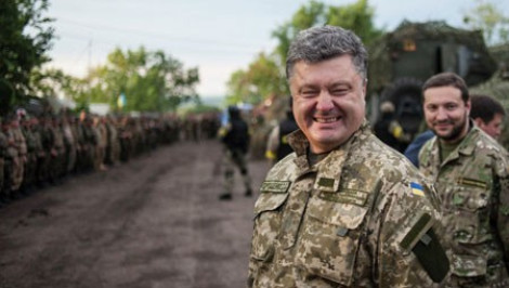 Порошенко уверен, что Украина выполняет Минские соглашения