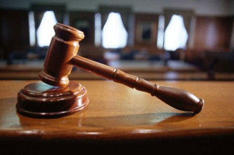 Судившие "евромайдановцев" судьи обжаловали свое увольнение