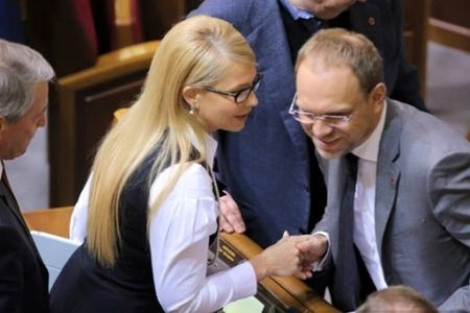 Тимошенко заявляет, что не претендует на кресло премьера Украины