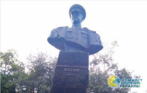 Кернес сообщил о восстановлении памятника Жукову в Харькове