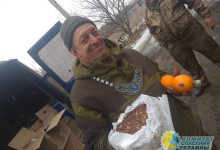 Боевики «Правого сектора» щеголяют на Донбассе с нагрудными горжетами фашистской фельджандармерии