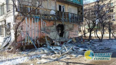 Порошенко предложил европейцам взять шефство над разрушенными Киевом городами Донбасса