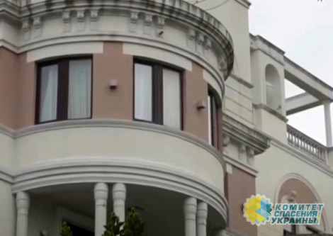 Аксёнов объявил о национализации квартиры Зеленского в Ялте