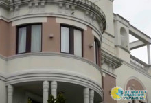 Аксёнов объявил о национализации квартиры Зеленского в Ялте