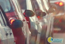 В Украине начали останавливать должников прямо на дороге