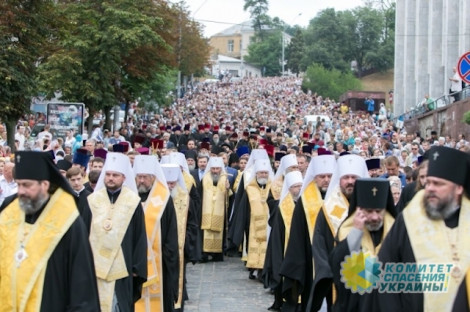 Радикалы не пропускают паломников из регионов на Крестный ход в Киев