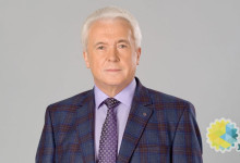 Запад думает, как поприличнее сменить Порошенко — Олейник