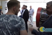 Порошенко в Николаеве угрожал журналисту и выхватил у него микрофон