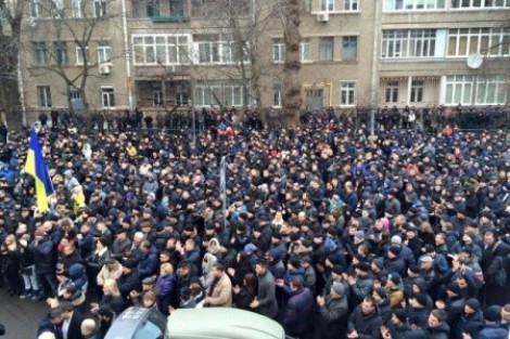 В Киеве на митинг против министра МВД вышли сотрудники милиции