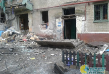 Каратели обстреляли Горловку и Гольмовский – повреждено 16 домов и больница, ранены две мирных жительницы